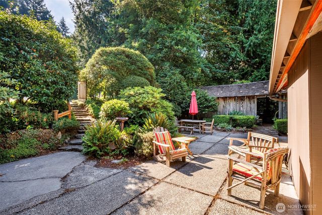 900 NW 134th Street, Seattle, WA 98177