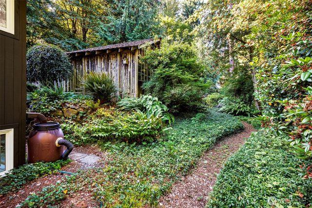 900 NW 134th Street, Seattle, WA 98177