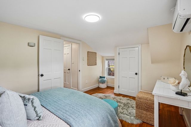 1 Constitution Rd, Lexington, MA 02421