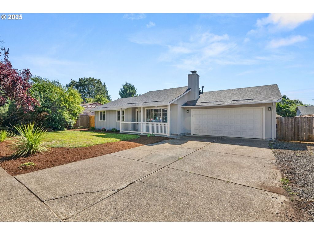 575 S 20TH Ave, Cornelius, OR 97113