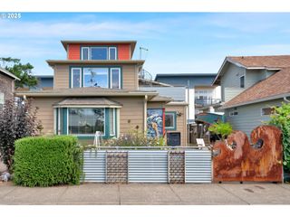 923 Sw 50TH St, Lincoln City, OR 97367