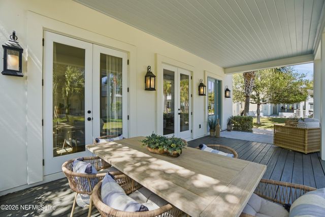 1734 MARITIME OAK Drive, Atlantic Beach, FL 32233