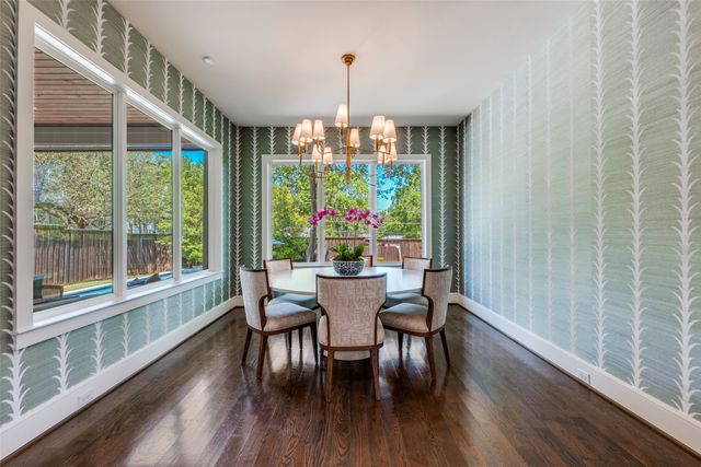 6911 Clayton Avenue, Dallas, TX 75214