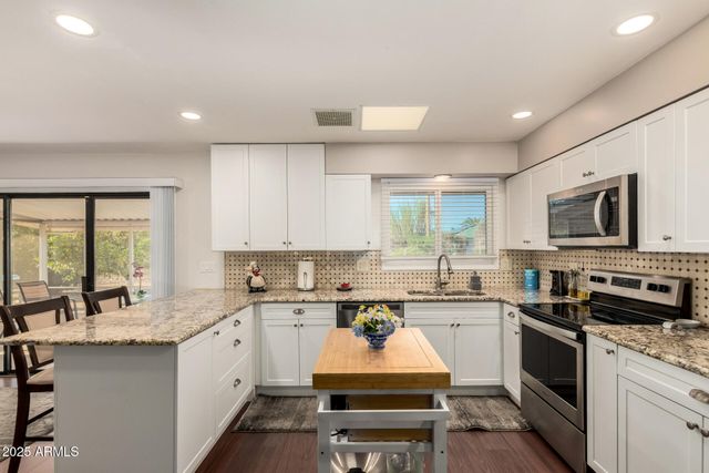 20218 N 125TH Avenue, Sun City West, AZ 85375