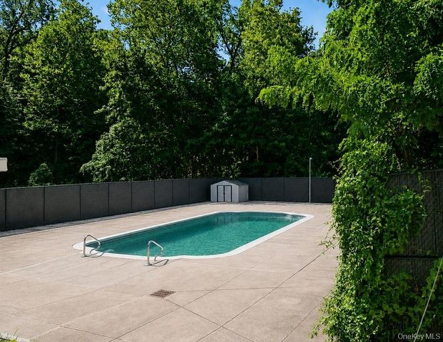 119 S Highland Avenue 5E, Ossining, NY 10562