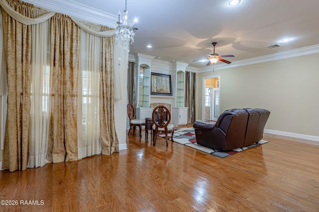 130 Percy Road, Lafayette, LA 70506