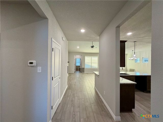 2554 Settlers Oak Drive, Belton, TX 76513