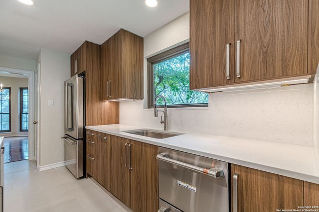 3019 ORCHARD HL, San Antonio, TX 78230