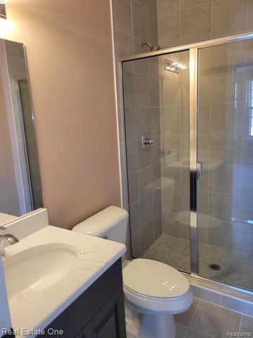 25 Florence Drive, Troy, MI 48098