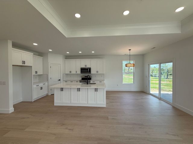 943 Ferree Road, Campobello, SC 29322