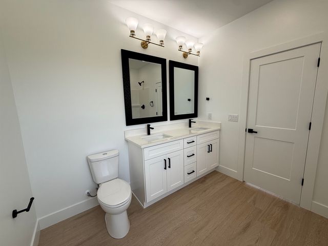 943 Ferree Road, Campobello, SC 29322