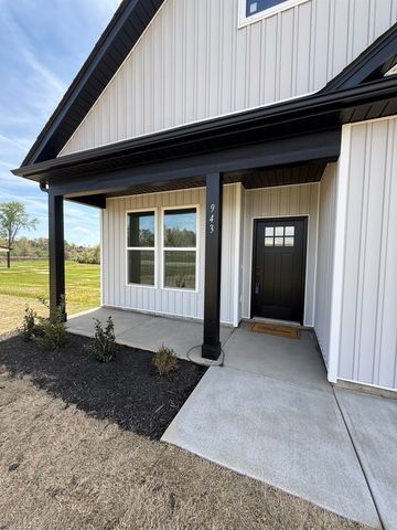 943 Ferree Road, Campobello, SC 29322