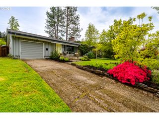 3175 UNIVERSITY St, Eugene, OR 97405