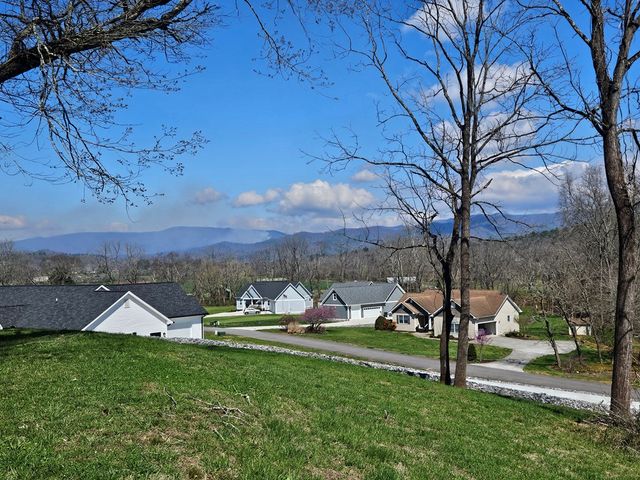 0 Mcglamery Farm Drive, Hayesville, NC 28904