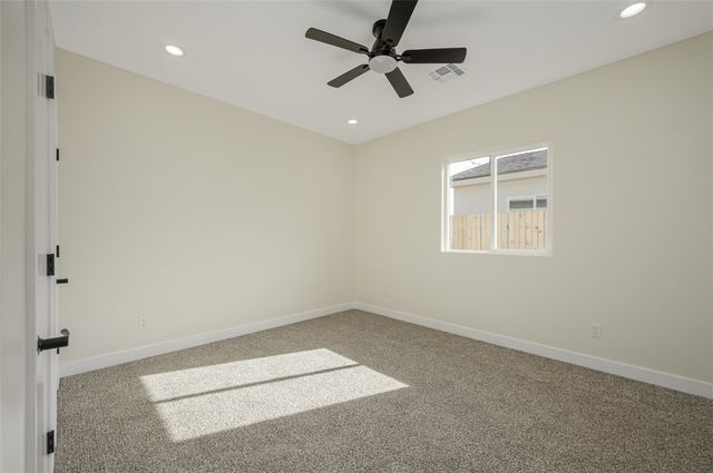 2108 Clearwater Dr., Bullhead City, AZ 86442