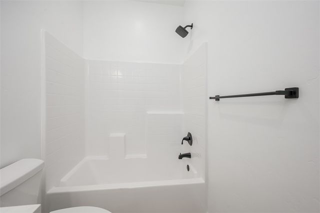 2108 Clearwater Dr., Bullhead City, AZ 86442