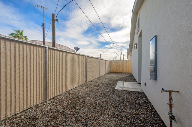 2108 Clearwater Dr., Bullhead City, AZ 86442