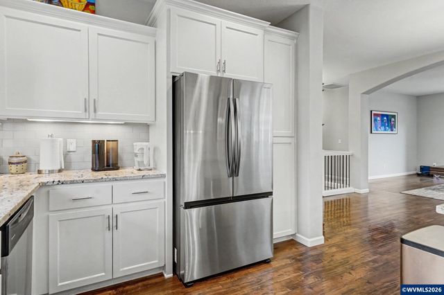 2592 Christina St NW, Salem, OR 97304