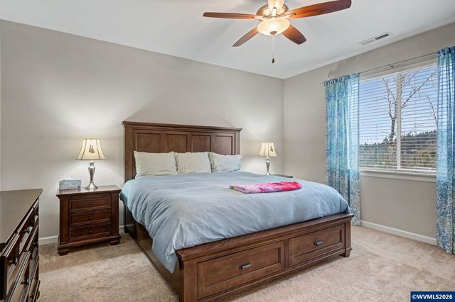 2592 Christina St NW, Salem, OR 97304