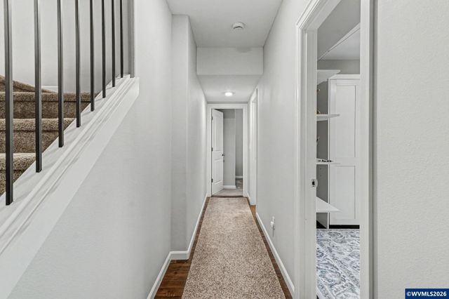 2592 Christina St NW, Salem, OR 97304