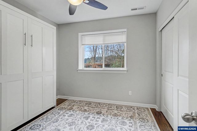 2592 Christina St NW, Salem, OR 97304