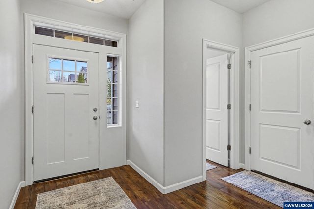 2592 Christina St NW, Salem, OR 97304