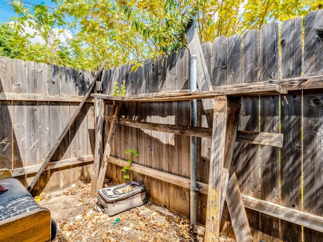 3404 Willow run CV, Austin, TX 78704