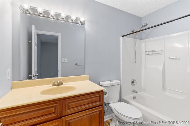 1591 Hazelcrest Drive, Fayetteville, NC 28304