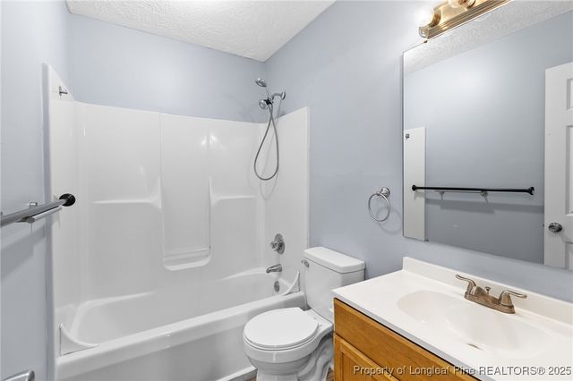 1591 Hazelcrest Drive, Fayetteville, NC 28304