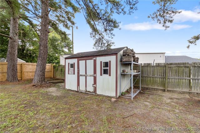 1591 Hazelcrest Drive, Fayetteville, NC 28304