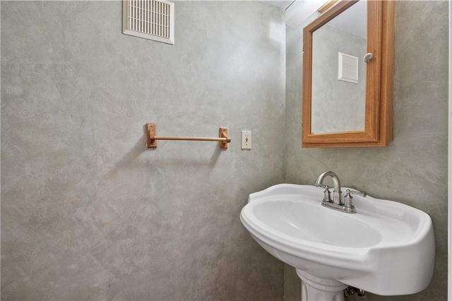 2203 Open Meadow Circle, South Fayette, PA 15017