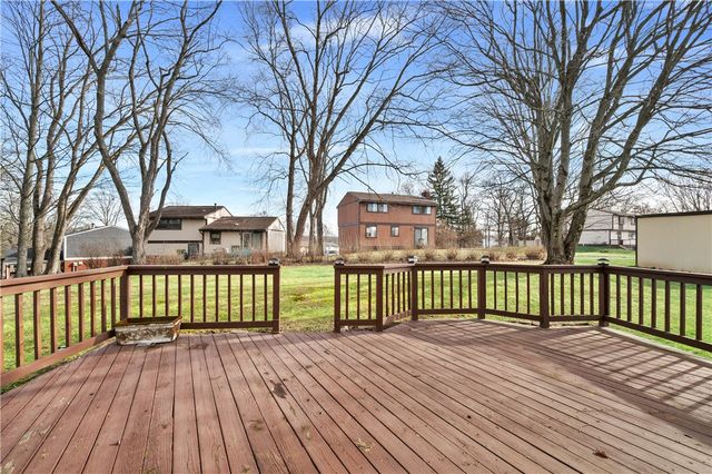 2203 Open Meadow Circle, South Fayette, PA 15017