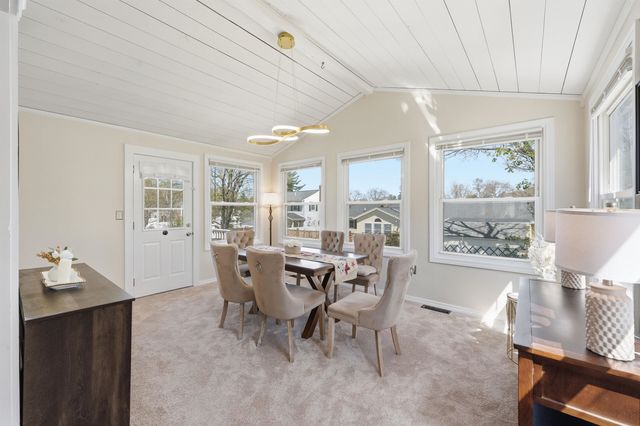 4 Percheron Circle, Nashua, NH 03062