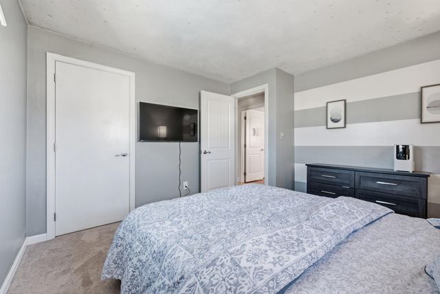 4 Percheron Circle, Nashua, NH 03062