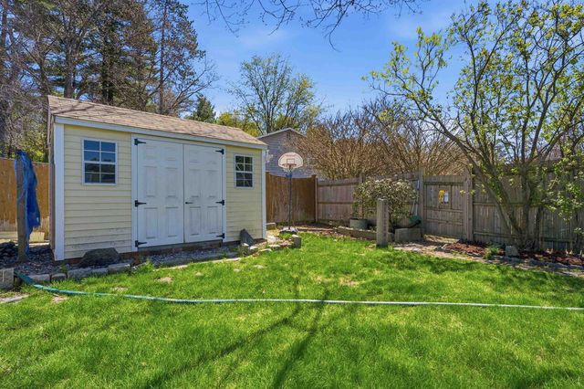 4 Percheron Circle, Nashua, NH 03062