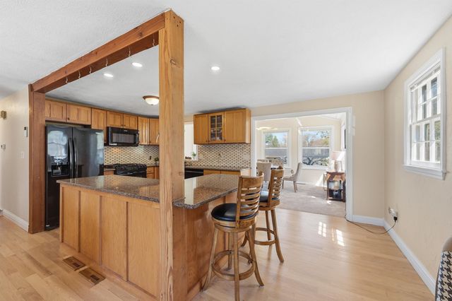 4 Percheron Circle, Nashua, NH 03062