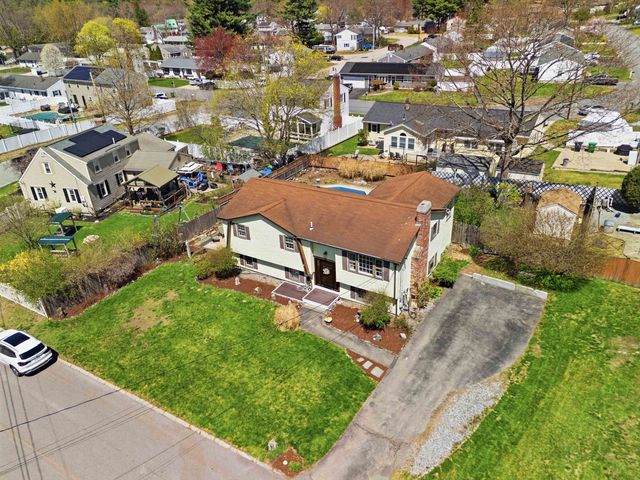 4 Percheron Circle, Nashua, NH 03062