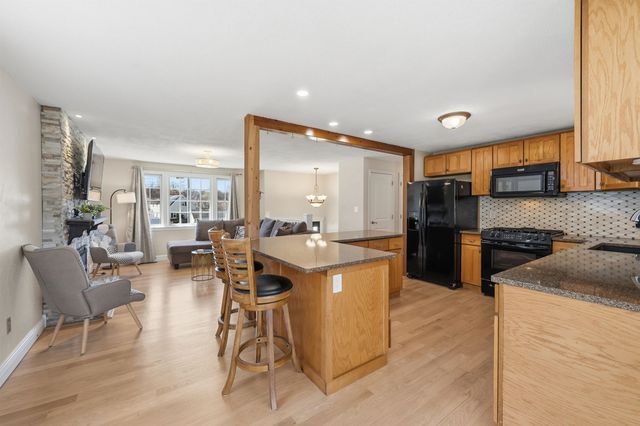 4 Percheron Circle, Nashua, NH 03062