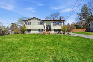 4 Percheron Circle, Nashua, NH 03062