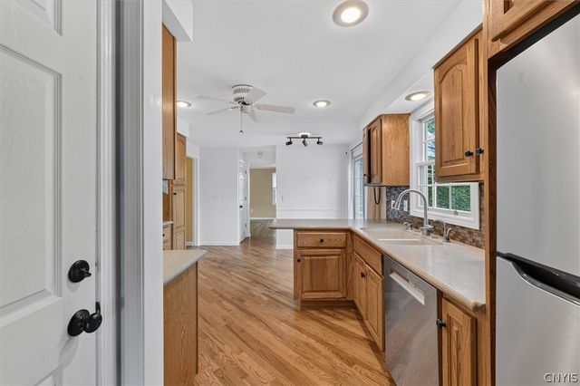 419 Blueberry Lane, Geddes, NY 13219