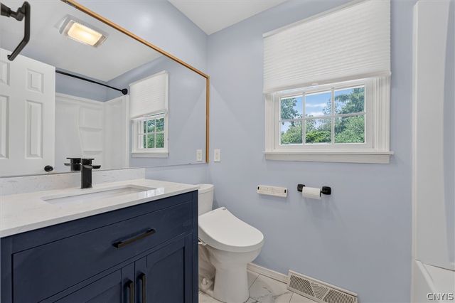419 Blueberry Lane, Geddes, NY 13219