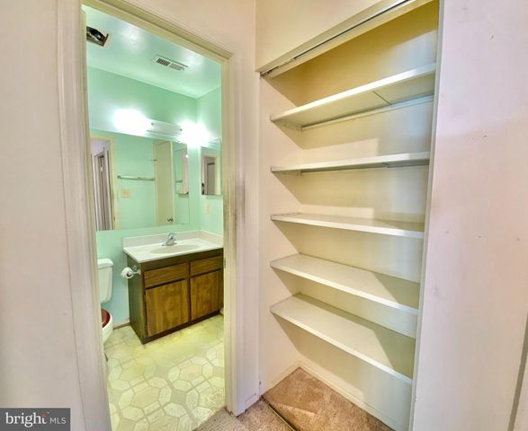 2877 BURGUNDY PL, Woodbridge, VA 22192