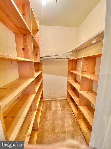 2877 BURGUNDY PL, Woodbridge, VA 22192