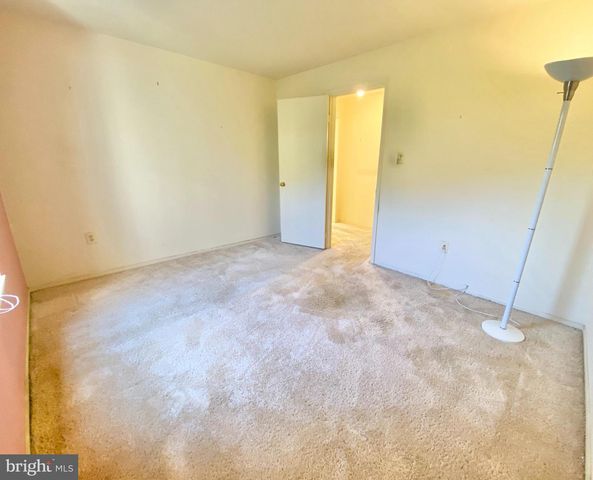 2877 BURGUNDY PL, Woodbridge, VA 22192