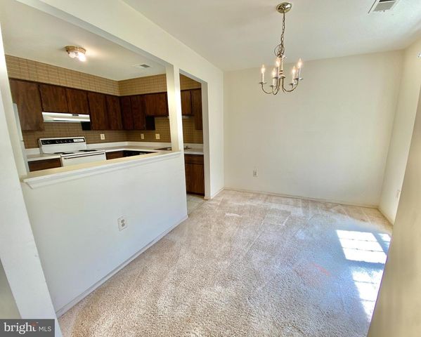 2877 BURGUNDY PL, Woodbridge, VA 22192