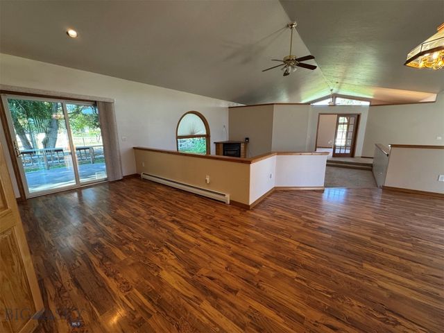 76 First Road, Whitehall, MT 59759