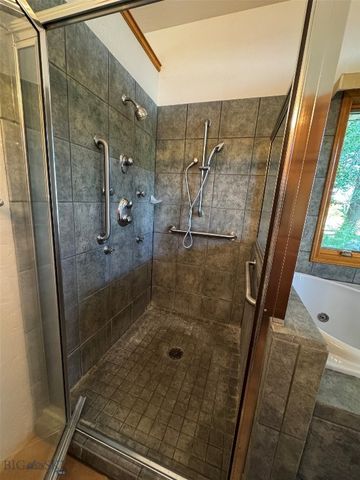 76 First Road, Whitehall, MT 59759