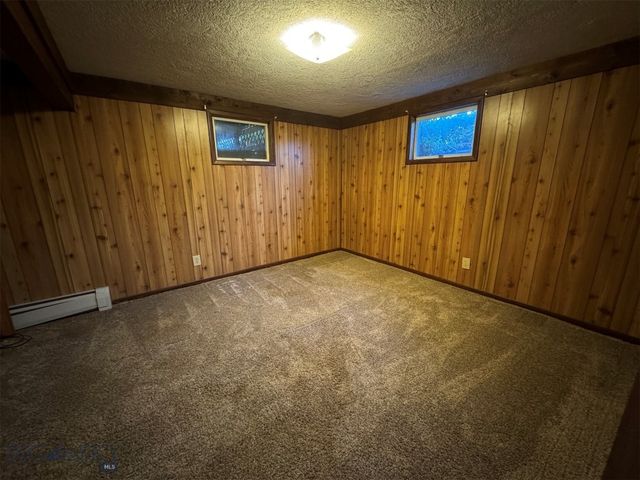 76 First Road, Whitehall, MT 59759