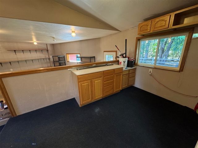 76 First Road, Whitehall, MT 59759