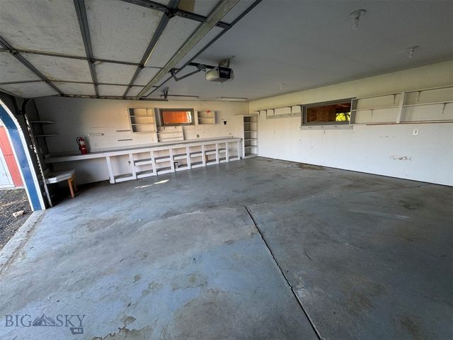 76 First Road, Whitehall, MT 59759